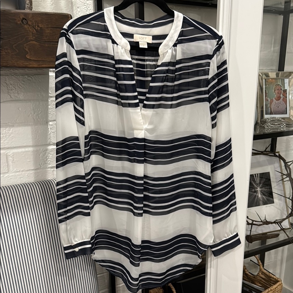 LOFT Women's Navy and White Striped Top Tunic Silky